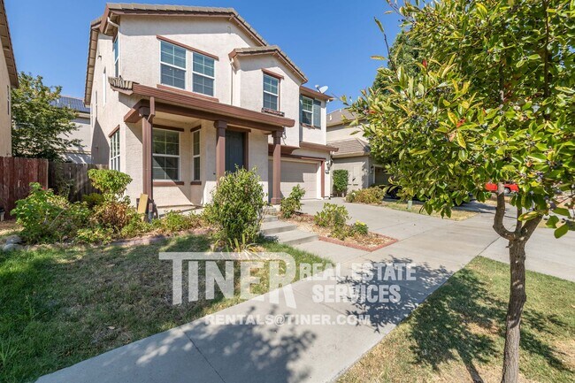 Building Photo - Beautiful Natomas Home