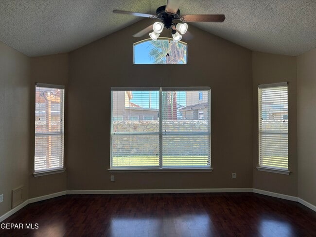 Building Photo - 12421 Paseo De Arco Ct