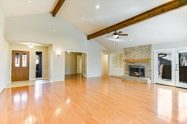 Building Photo - 8405 Cima Serena Ct