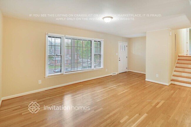 Building Photo - 800 Braxfield Dr
