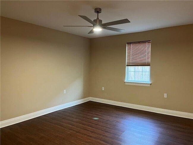 Foto del edificio - 8017 Trapier Ave