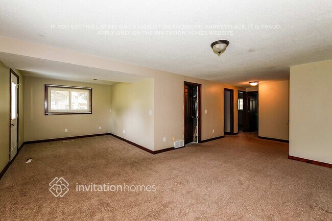 Foto del edificio - 4804 W Hidden Valley Dr