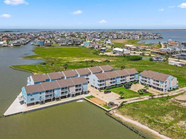 Foto del edificio - 500 Tiki Dr