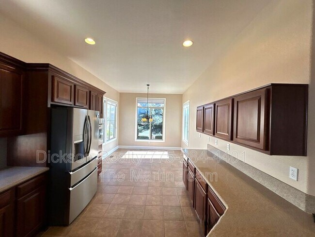 Building Photo - 1589 Vicenza Dr