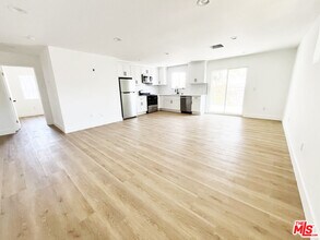 Building Photo - 4180 Marlton Ave