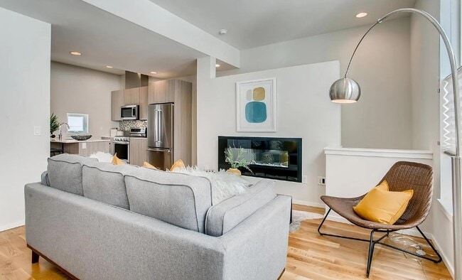 Photo - 3250 Federal Blvd Townhome