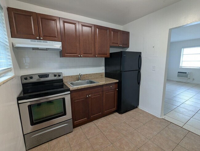 Foto del edificio - 107 SW 18th Ave