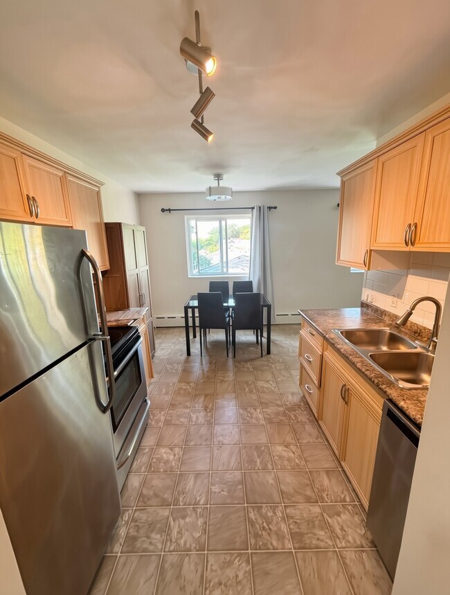 Photo du bâtiment - 303 Leola St