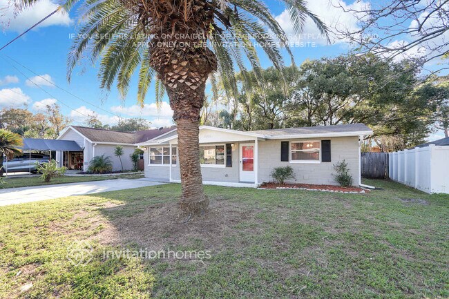 Foto del edificio - 15723 Sea Pines Dr