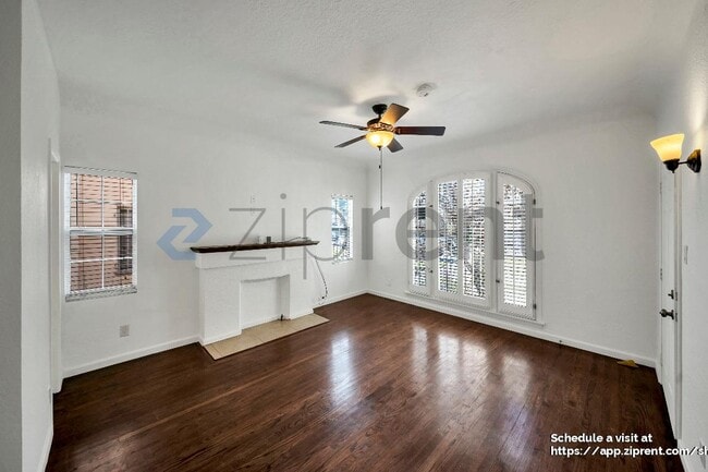 Building Photo - 2818 S Bronson Ave