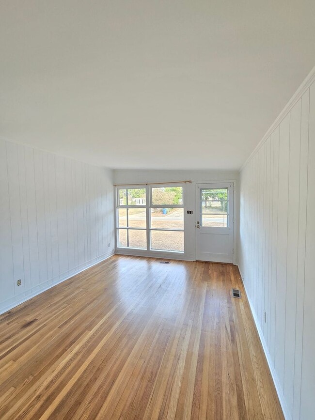 Foto del edificio - SUNSET PARK - **MOVE IN SPECIAL: $500 OFF ...
