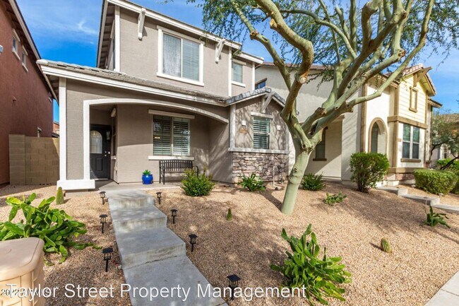 Building Photo - 3 br, 2.5 bath House - 4362 E Renee Dr