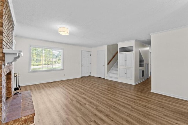 Foto del edificio - 1201 River Ridge Dr