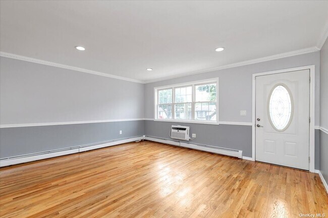 Foto del edificio - 153-23 109th Dr