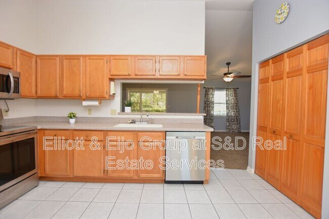 Building Photo - 919 Chelsea Way