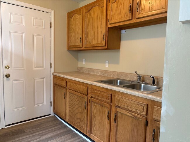 Foto del edificio - 2 Bedroom Home