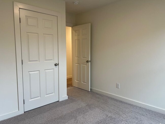 Foto del edificio - First Month Free - Dream Floorplan!