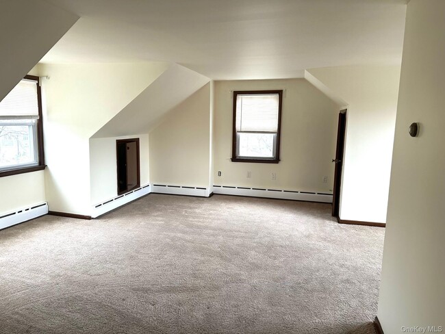 Foto del edificio - 1 Highview Ave