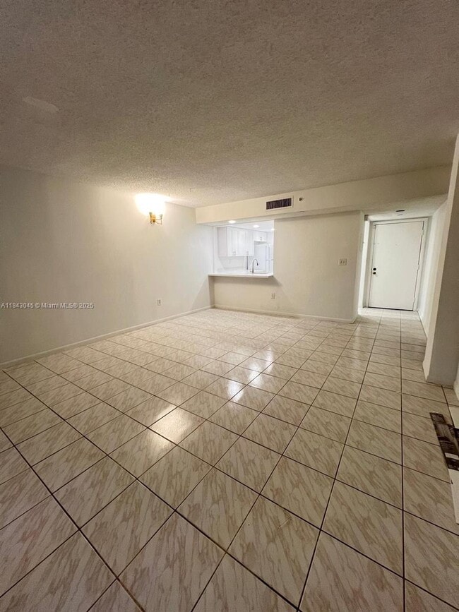 Building Photo - 8760 SW 133rd Avenue Rd