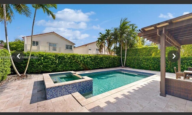 Foto del edificio - 10942 NW 59th St