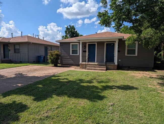 Foto del edificio - Remodeled 1 bedroom, 1 bath in Edmond, OK with stainless steel appliances and washer and dryer