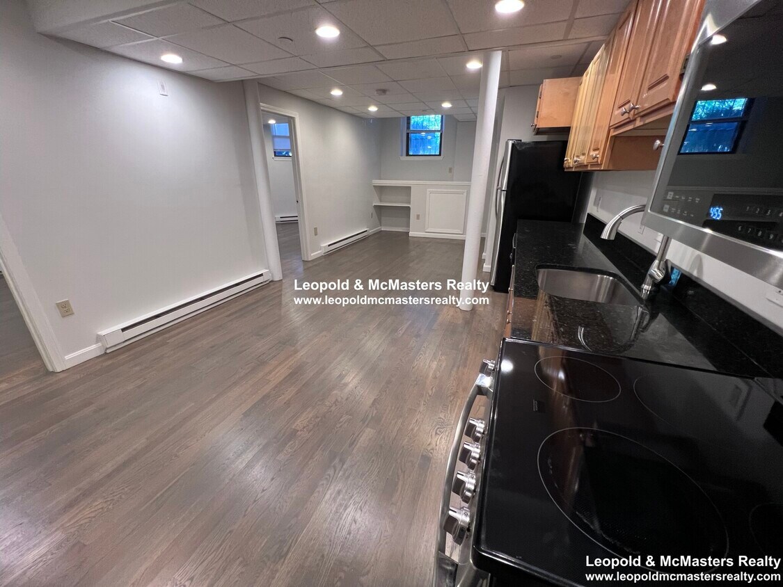 Foto principal - 51 Park Dr