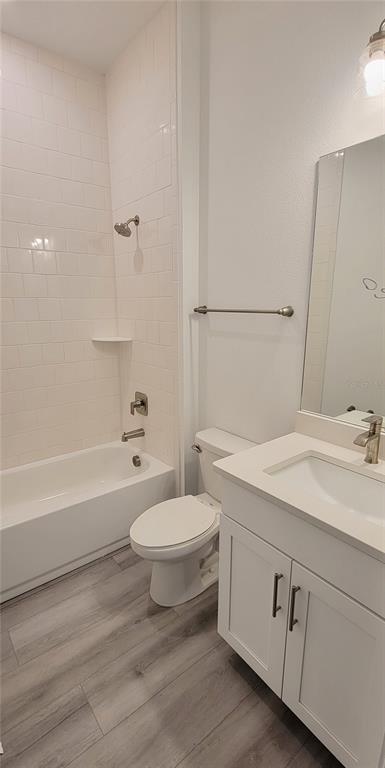 Foto del edificio - 15045 Lebeau Lp