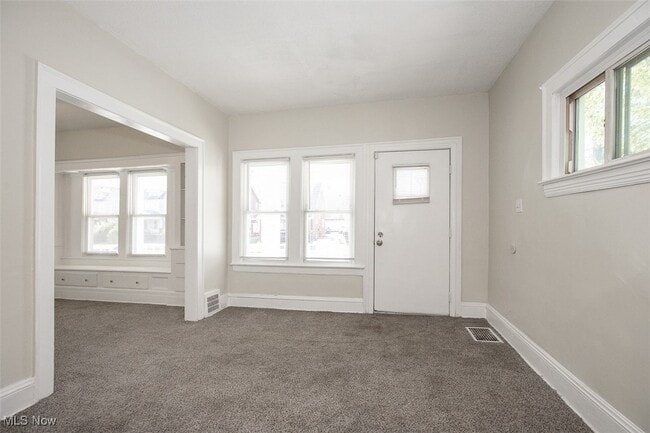 Building Photo - 13621 Cranwood Dr