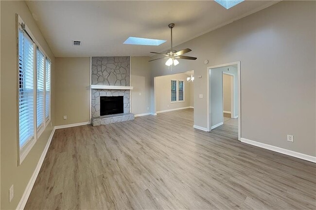 Building Photo - 4841 Chapelle Ct