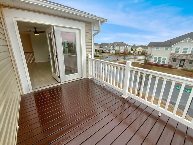Building Photo - 11052 Chalkbark Ln