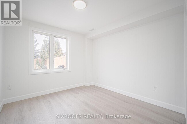 Building Photo - 23 San Vito Dr