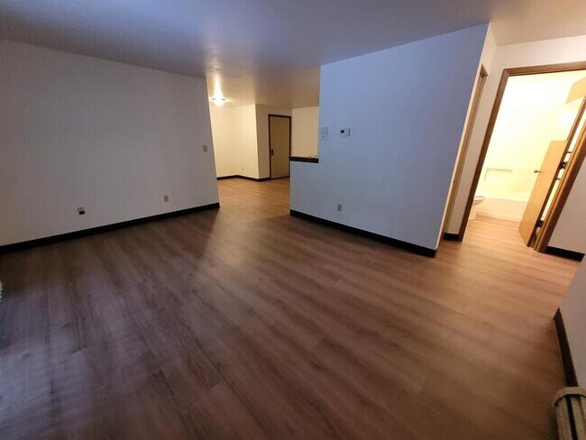 Foto del edificio - 516 Baird Creek Rd