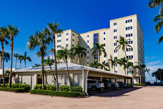 Foto del edificio - 2885 Gulf Shore Blvd N