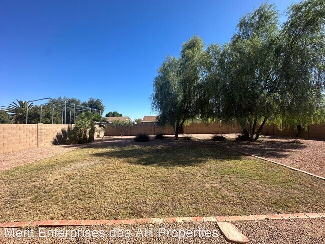 Foto del edificio - 3 br, 2 bath House - 3003 N SEAN CT