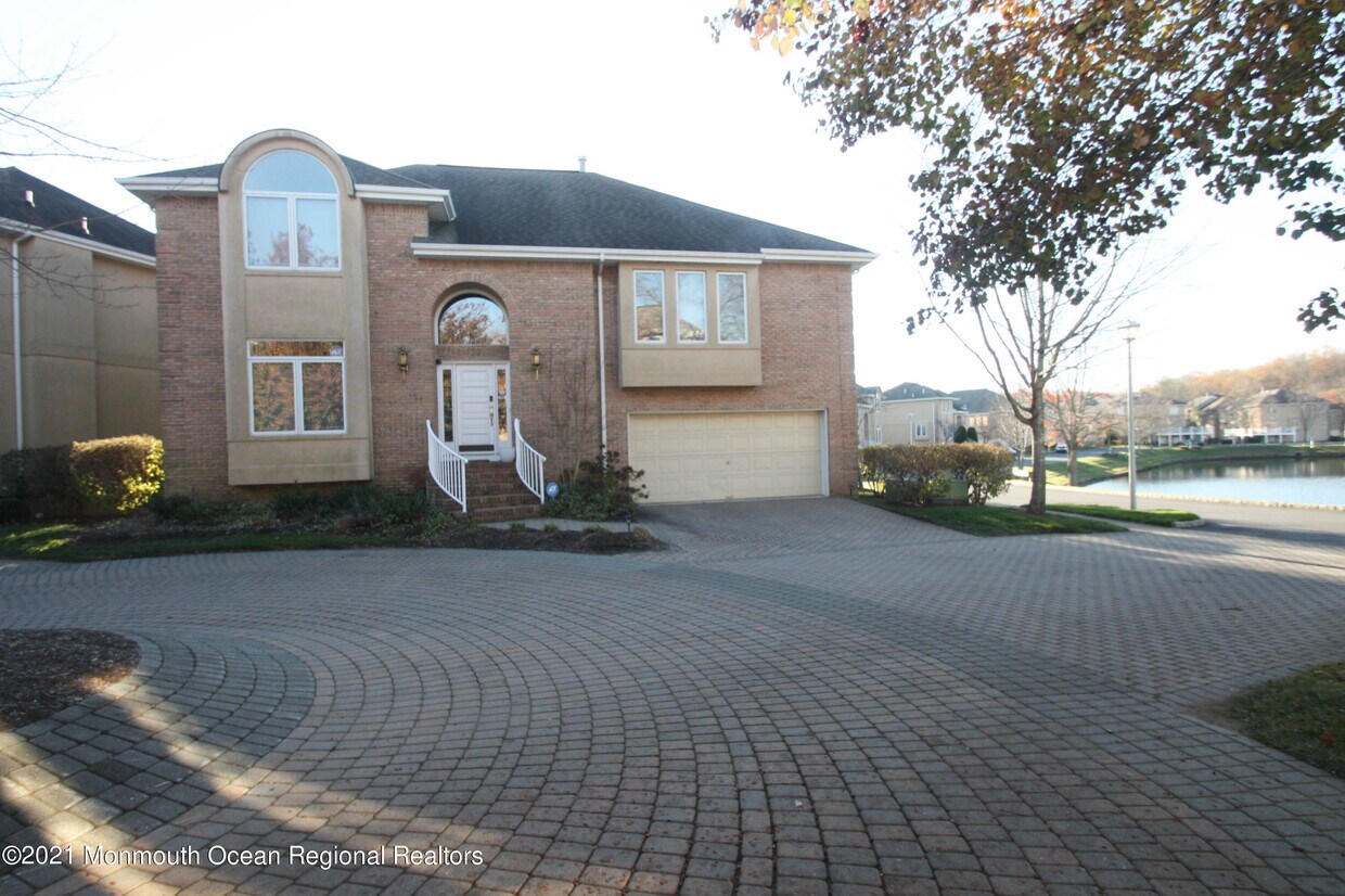 138 Beaver Brook Ct, Holmdel, NJ 07733 House Rental in Holmdel, NJ