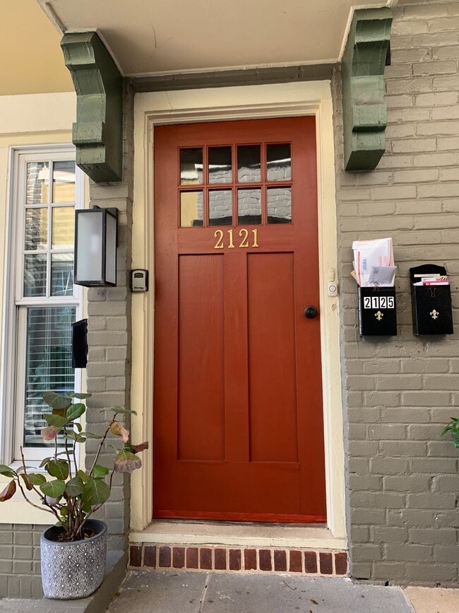 Foto del edificio - River Blvd 2125