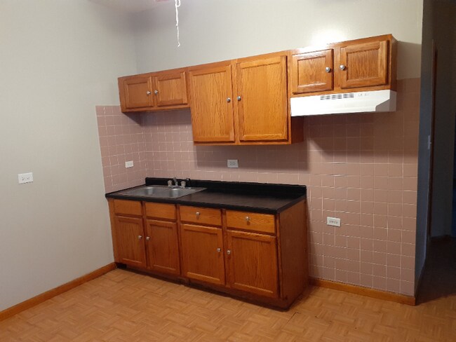 Foto del edificio - 527 N Lockwood Ave