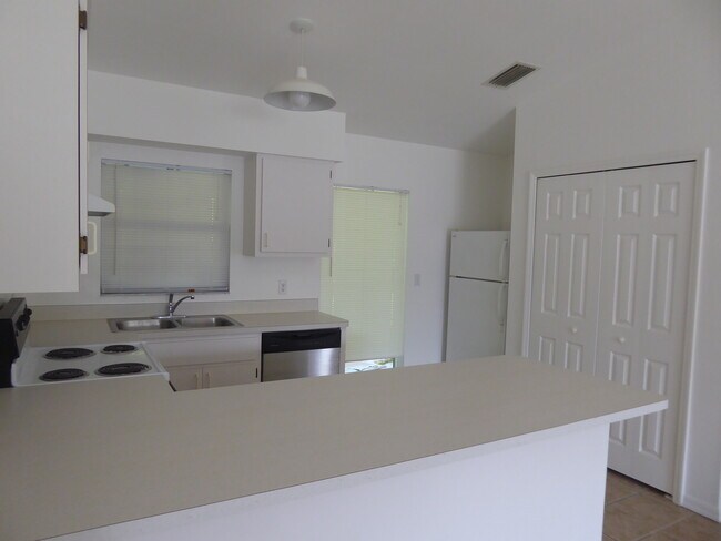 Cocina - 7613 Winged Foot Dr