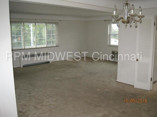 Foto del edificio - 55 and Over Housing-GREAT LOCATION!