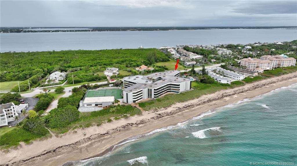 Foto del edificio - 1357 NE Ocean Blvd