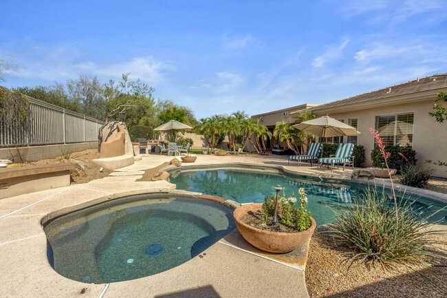 Building Photo - 12120 E Mescal St