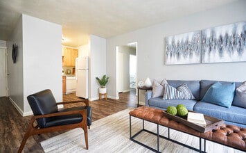 Building Photo - Melody Creek Apartments