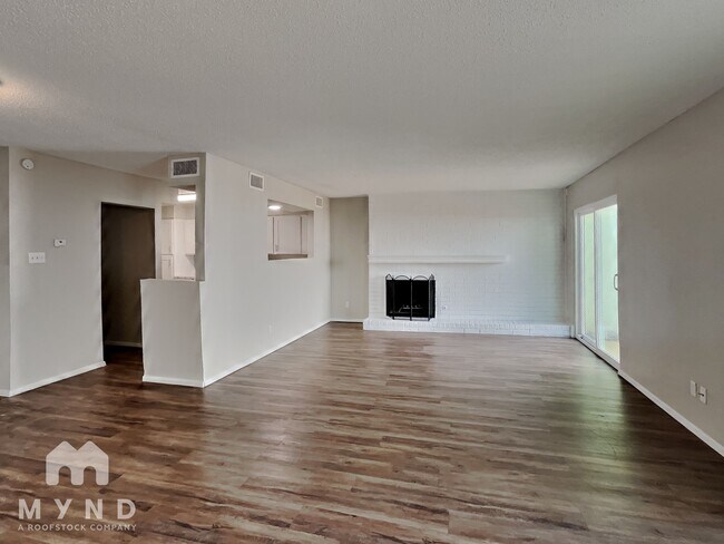 Building Photo - 3255 C 62nd St