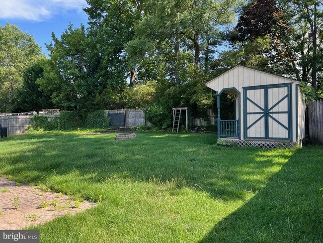 Foto del edificio - 22 Lamp Post Ln