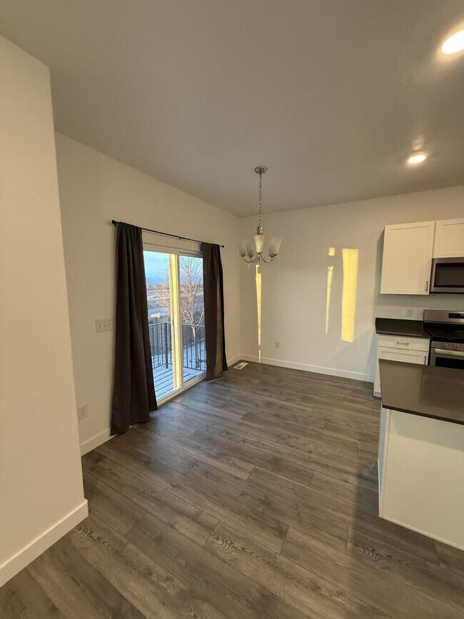 Foto del edificio - Beautiful Home in Santaquin, UT