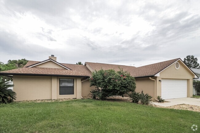 Building Photo - 1066 Weaver Dr