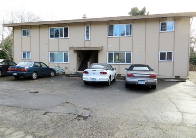 Primary Photo - 2650 Koos Bay Blvd