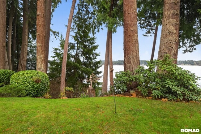 Building Photo - 28790 WA-104