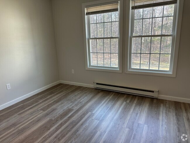 Building Photo - 45 Baxter Woods Trl