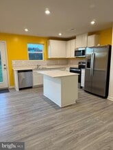 Building Photo - 179 Olympus Rd